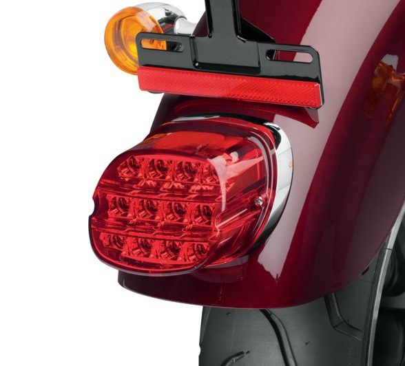 67800357 Piloto trasero LED inclinado - Lente roja